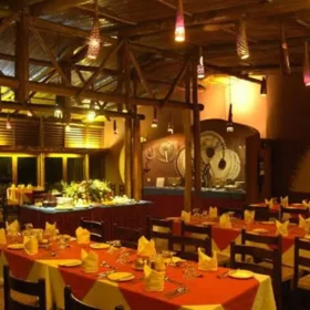 Explorea LLC Custom Itinerary - Kenya Safari